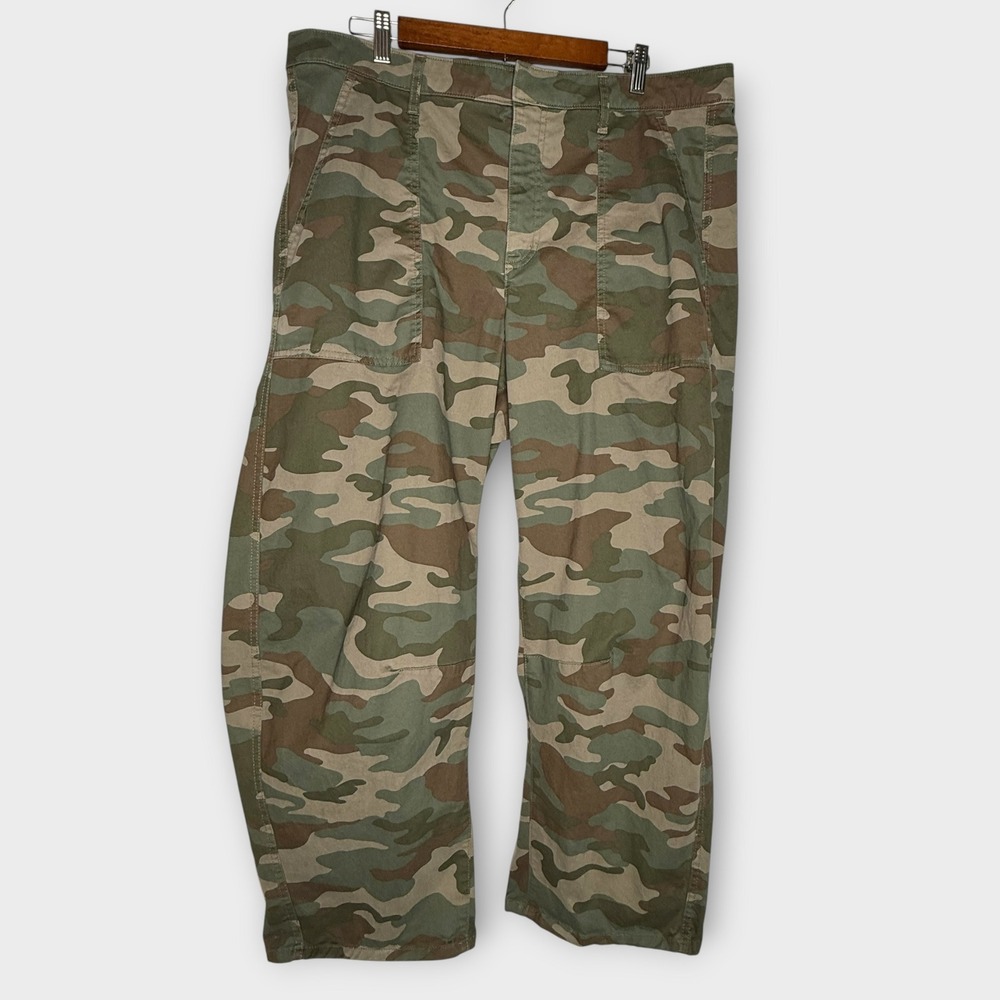 Like New Gap High Rise Barrel Pants Khakis Camo Print Camouflage Plus Size 18